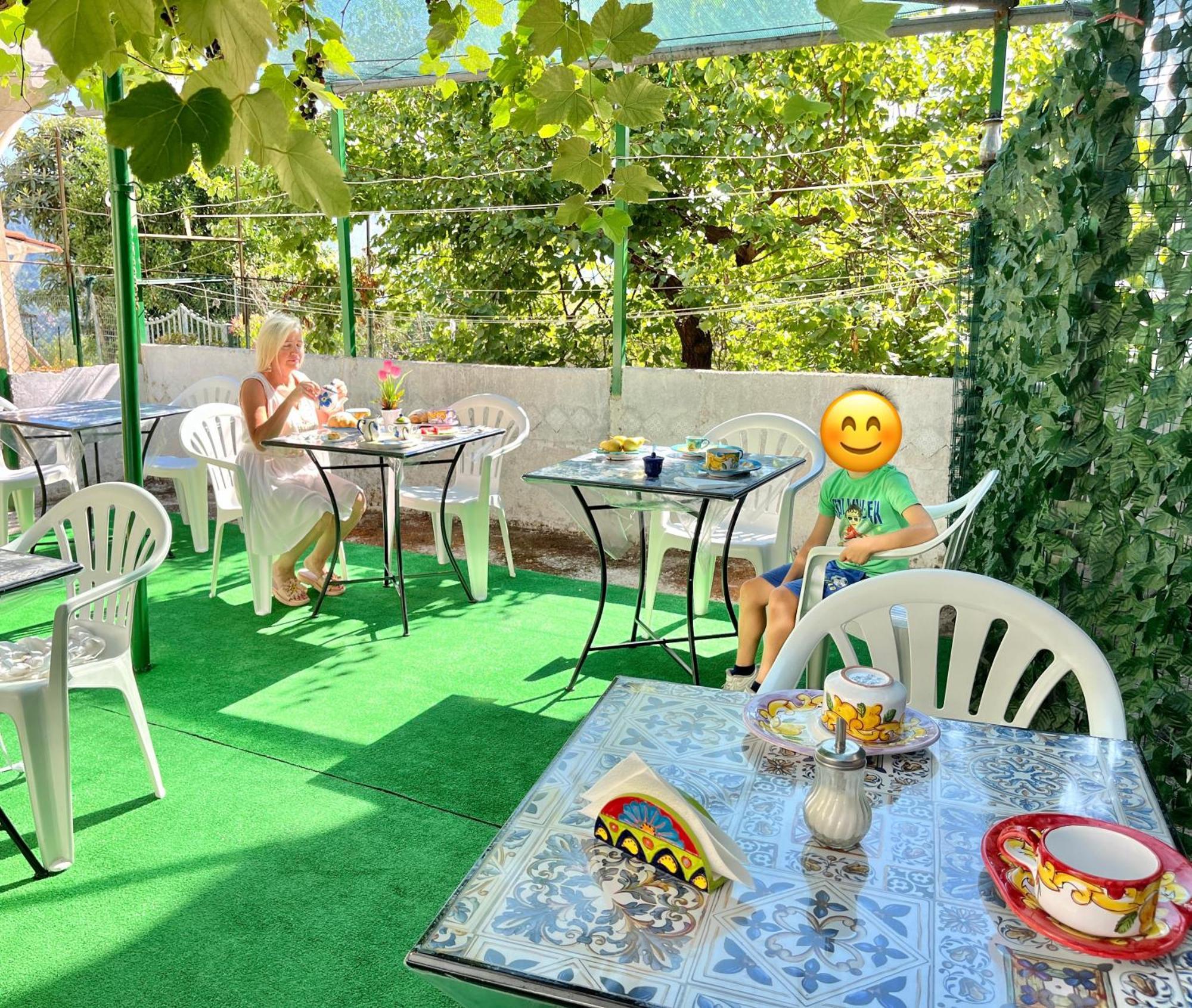 Hotel IL BORGO di Dimora Carlo III Vietri Esterno foto